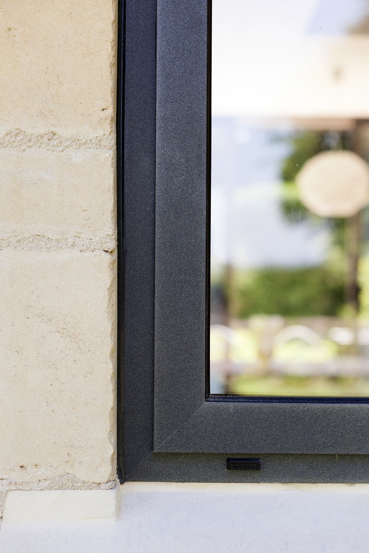 Bespoke Aluminium Tilt and Turn Windows | PT Glazing
