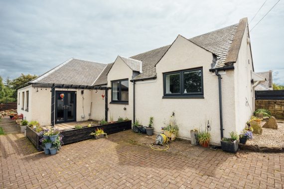 VEKA Sculptured Windows