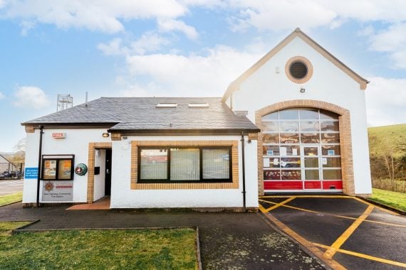 Aluminium Casement Windows at Front of Building